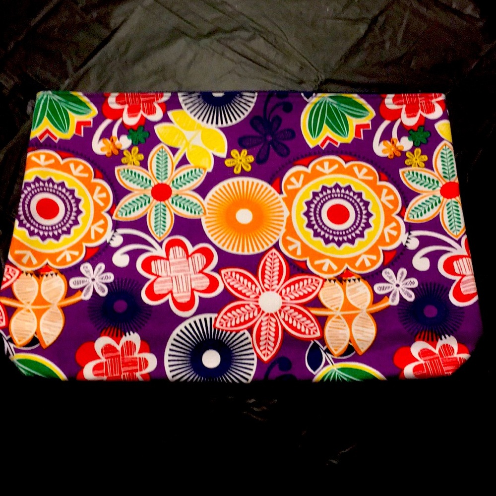 Thirty one zipper pouch